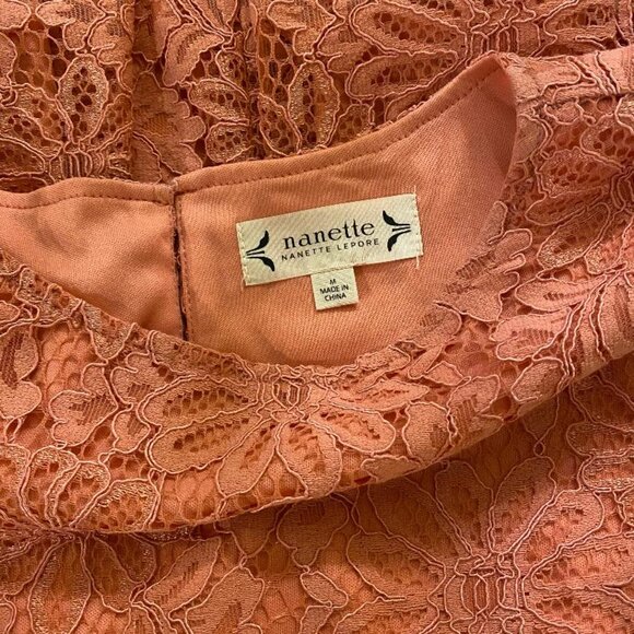 NANETTE LEPORE Blouse Top Gorgeous Salmon Pink Lace MSRP $99 Size MEDIUM! NICE! - Picture 6 of 7